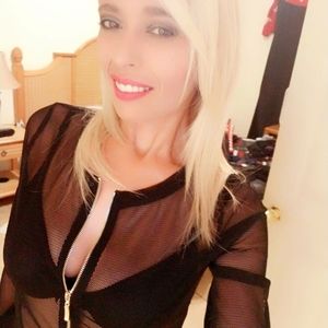 Meet your Posher, Vanellis